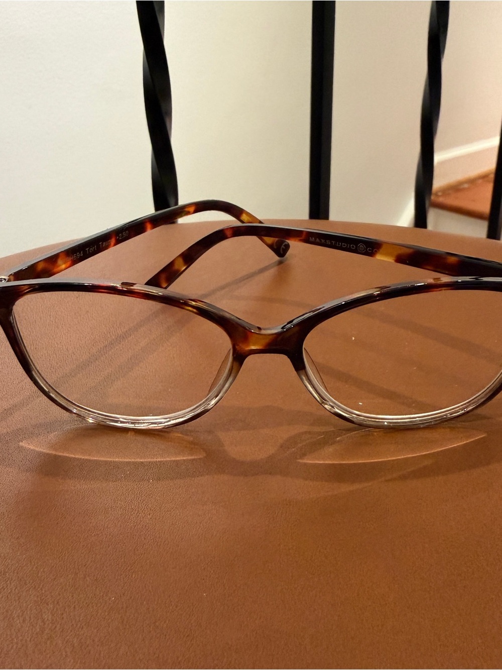 🤓 Max Studio Tortoiseshell Readers
